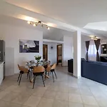 Mira Apartment Trogir