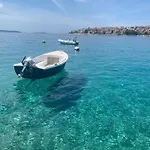 Mira