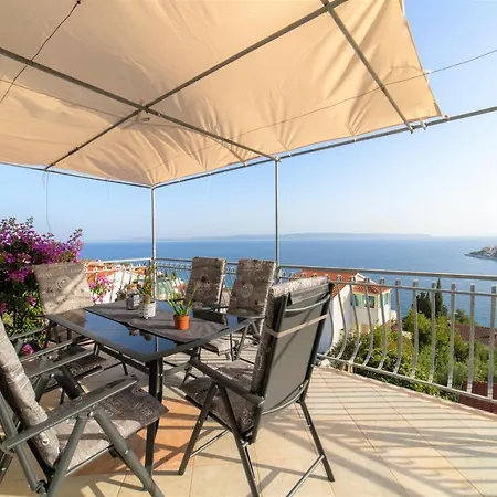 Mira Apartmán Trogir