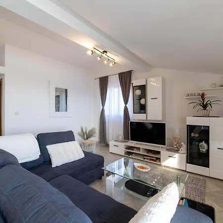 Mira Apartmán