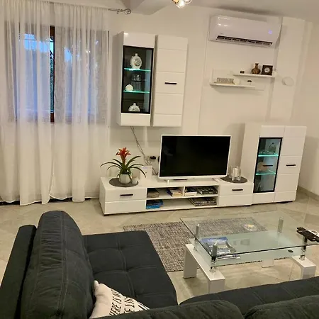 Apartmán Mira *