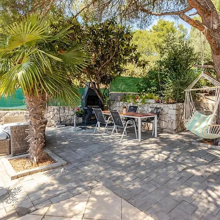 Mira Apartmán Trogir