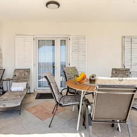 Apartments Mira Hot Tub Sea View Parking *