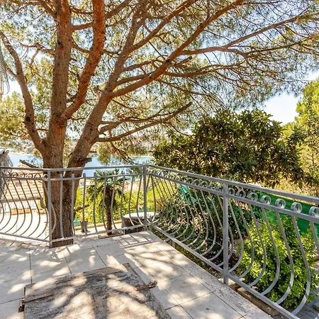 Mira Apartmán Trogir