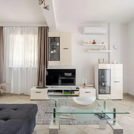 Apartman Mira Hot Tub Sea View Parking *